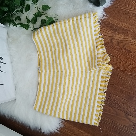 REVOLVE LPA 689 Creamsicle shorts size Large - Picture 3 of 6